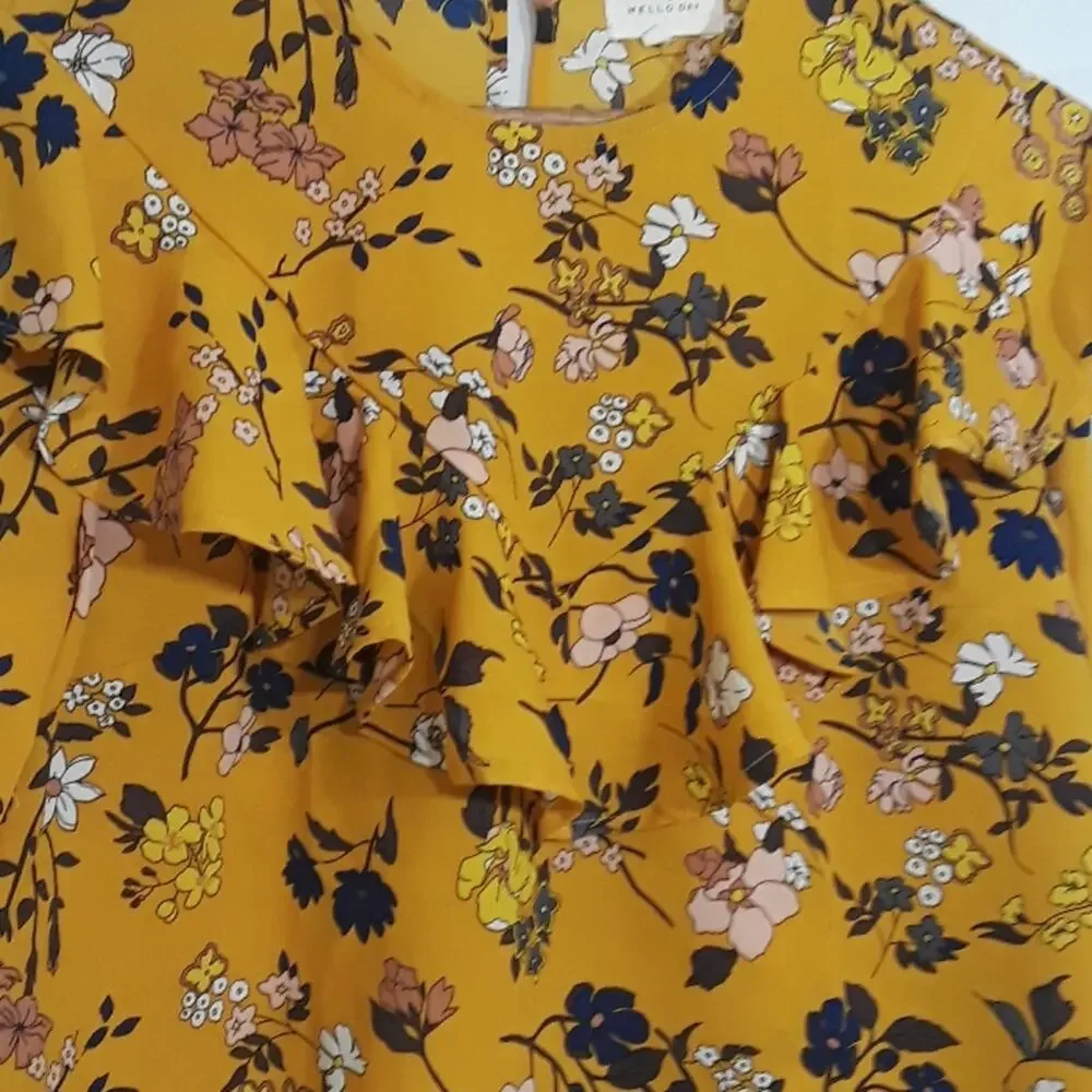 Mello Day Sz S Yellow Cottage Core Floral Babydoll Blouse - Picture 4 of 8